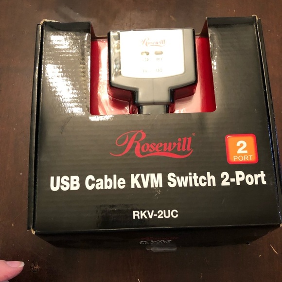 USB Cable KVM Switch 2-port. New in Box - Picture 2 of 3